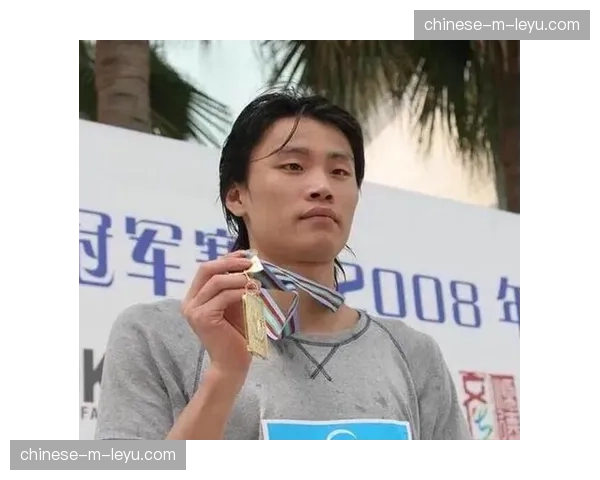 仲裁法庭驳回某国四名游泳运动员的上诉，维持其因缺席药检被禁赛的判决