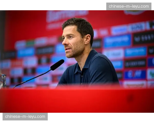 赛前发布会,勒沃库森主帅阿隆索强调“专注自身” 赛前发布会,勒沃库森主帅阿隆索强调“专注自身”