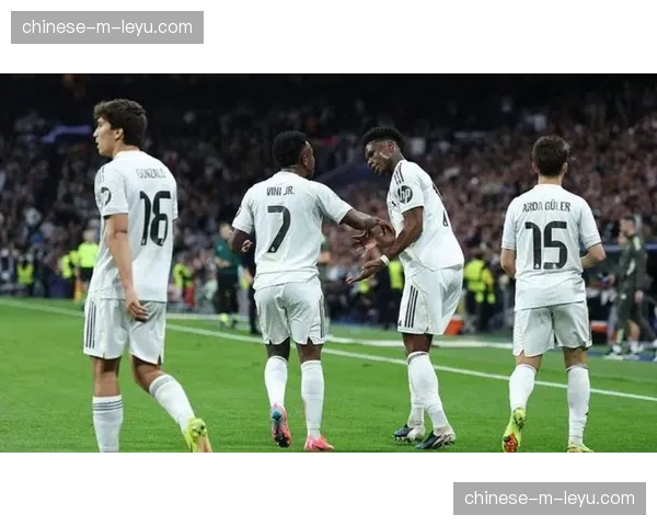 皇马公布欧冠次回合大名单，楚阿梅尼伤愈复出进入替补席